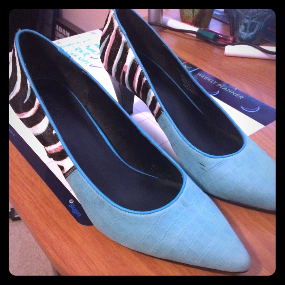 👠 LOGO teal & zebra heels 👠